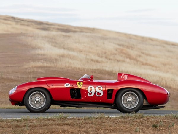 Ferrari 410 Sport Spider by Scaglietti iz 1955. prodan je na aukciji za 22.005.000 dolara