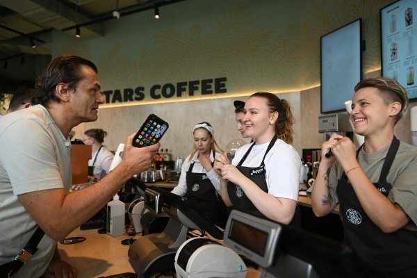 Rusi našli zamjenu i za Starbucks, zvat će se Stars Coffee