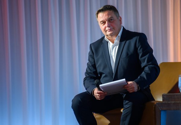 Duško Ćurlić