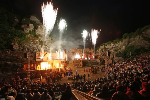 Predstava Winnetou u njemačkom kazalištu