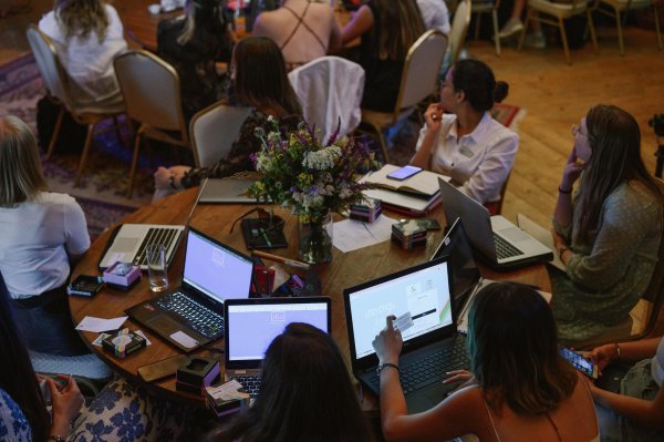Škola za ženski leadership u digitalno doba, sudionice