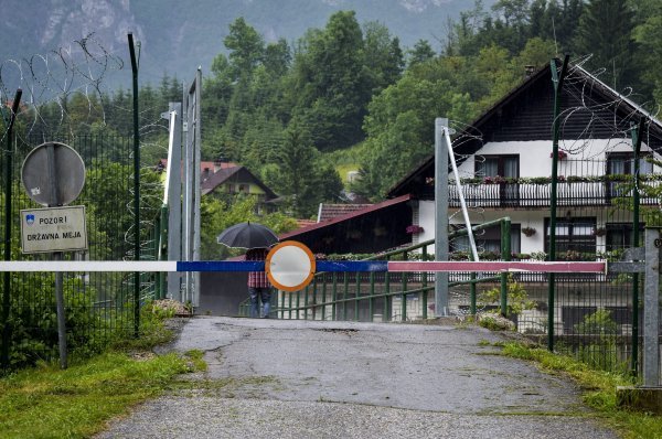'Žilet žica' na granici Slovenije i Hrvatske