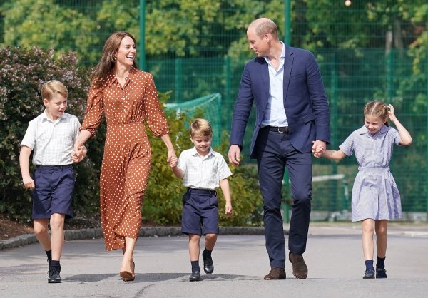 Princ George, Kate Middleton, princ Louis, princ William i princeza Charlotte