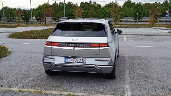 Hyundai IONIQ 5 Ultra Solar Roof AWD 72,6 kWh