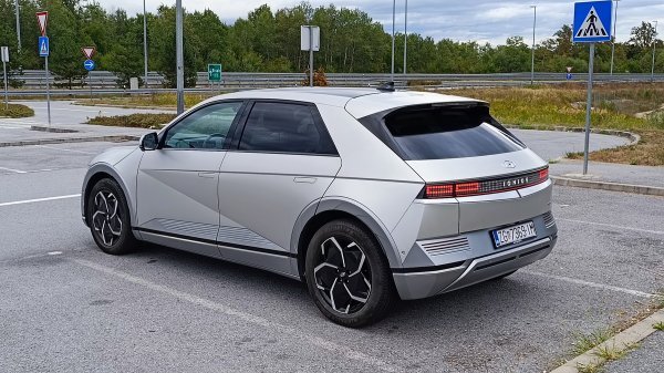 Hyundai IONIQ 5 Ultra Solar Roof AWD 72,6 kWh