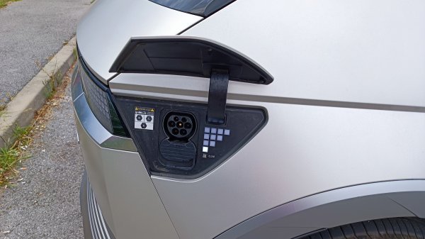 Hyundai IONIQ 5 Ultra Solar Roof AWD 72,6 kWh