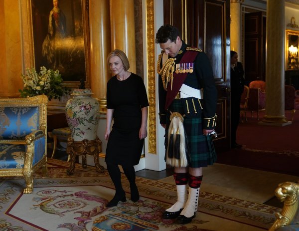 Kralj Charles III. i premijerka Liz Truss