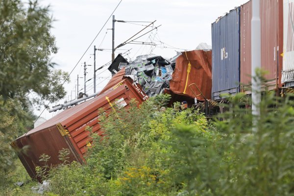 Mjesto nesreće kod Novske nakon tegljenja vlakova