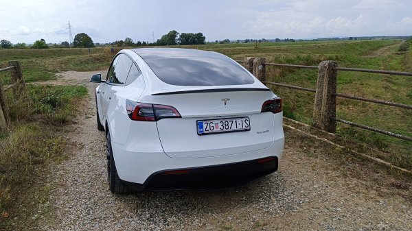 Tesla Model Y Performance