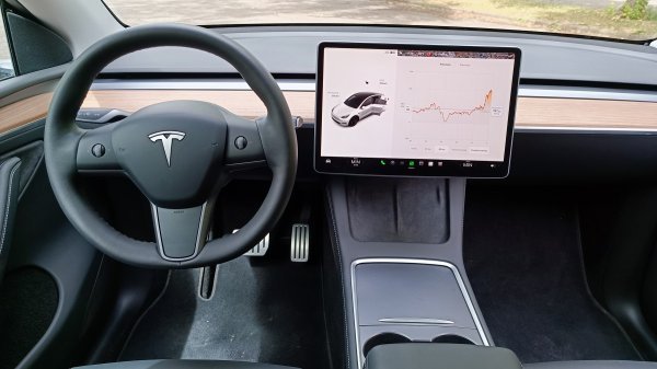 Tesla Model Y Performance