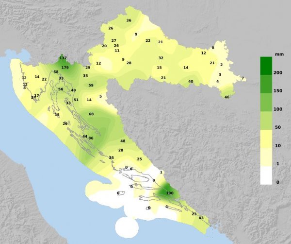 Izmjerena akumulirana količina oborine (mm) u razdoblju od 8. 9. u 06 UTC do 12. 9. 2022. u 06 UTC.