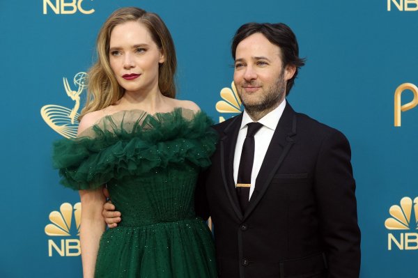 Caitlin Mehner i Danny Strong