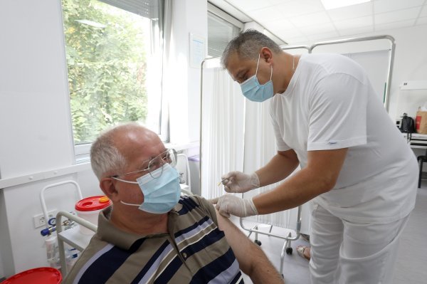 Početak docjepljivanja protiv COVID-19