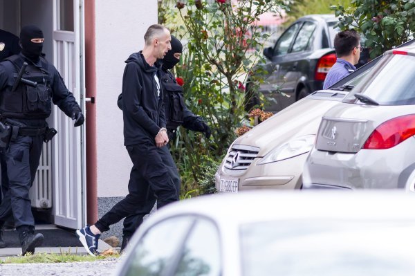 Privođenje BiH dvojca