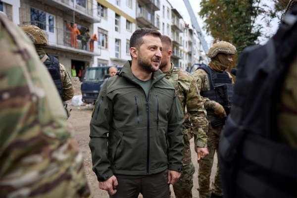 Zelenski u oslobođenom Izjumu