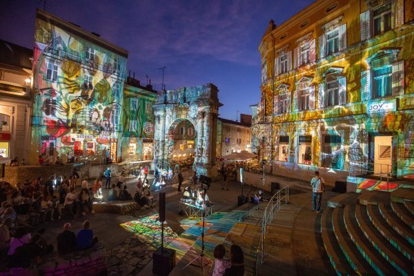 U Puli otvoren festival svjetla Visualia