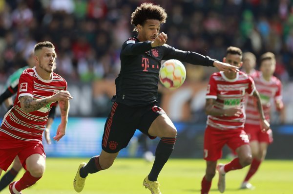 Augsburg - Bayern München 1:0 (7. kolo Bundeslige)