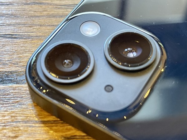 iPhone 14 slike uređaja