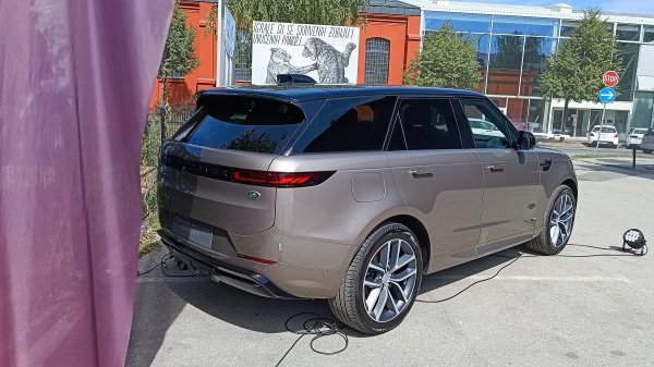 Range Rover Sport 3.0d 249 KS : hrvatska premijera