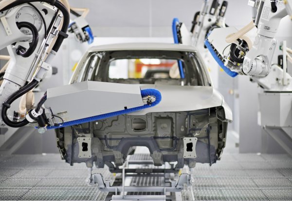 Škoda pokazala novu tehnologiju bojanja automobila
