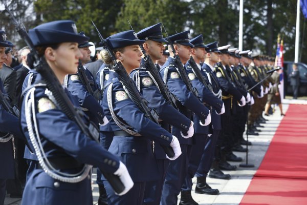 Počasno zaštito bojna