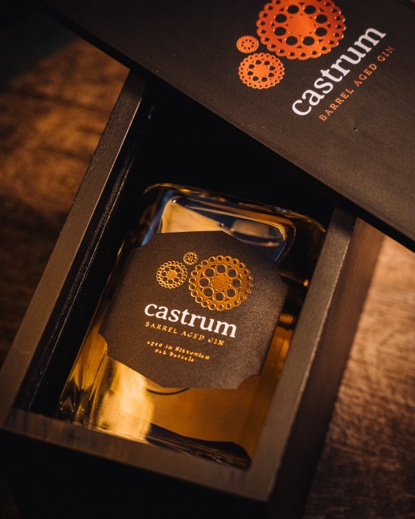 Castrum gin