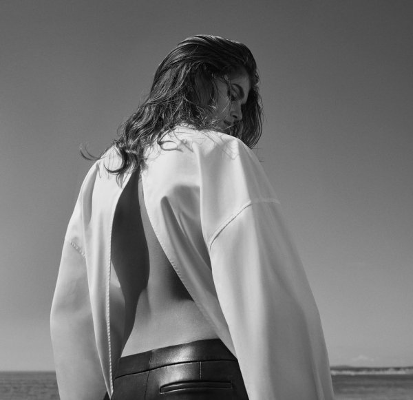 Kaia x Zara