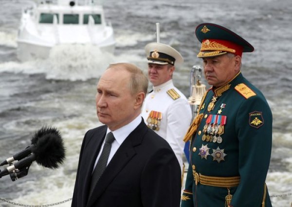 Vladimir Putin i Sergej Šojgu