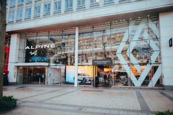 L’Atelier Renault, legendarni izložbeni prostor na jednoj od najljepših svjetskih avenija Avenue des Champs-Élysées