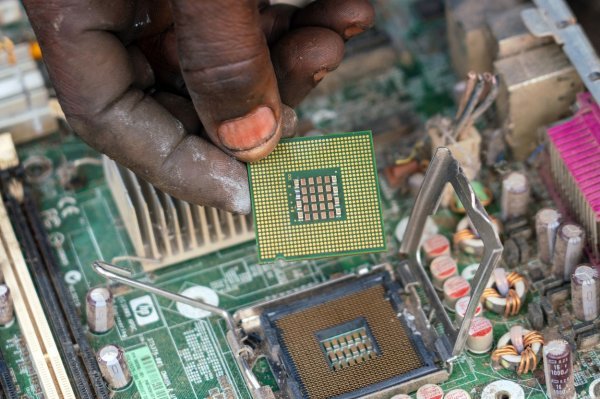 Komponente starih računala sadrže pravo blago