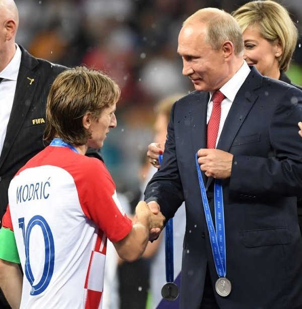 Luka Modrić i Vladimir Putin 2018. godine