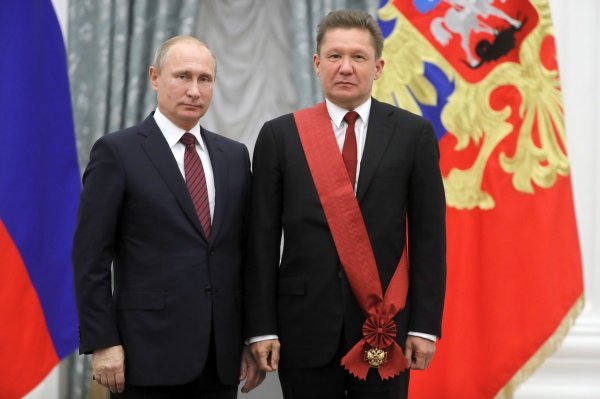 Vladimir Putin i šef Gazproma Aleksej Miller