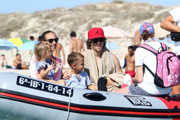 Luka Modrić sa suprugom i djecom odmarao se na otočiću Formenteri