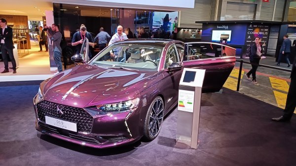 DS 9 E-Tense Opéra Première