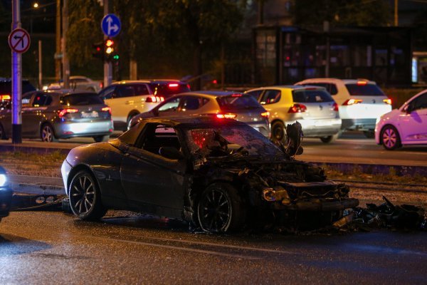 Izgorio auto u središtu Zagreba