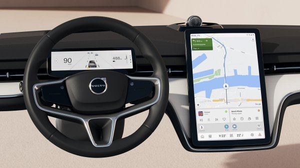 Budući Volvo EX90 će vozaču pružati informacije koje treba – kad ih zatreba