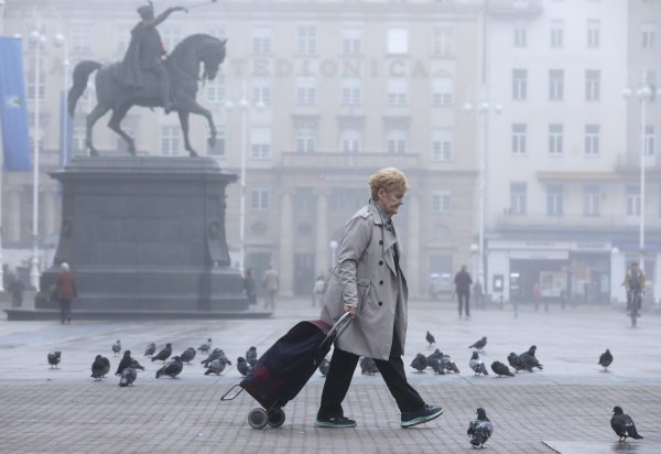 Maglovito jutro u Zagrebu