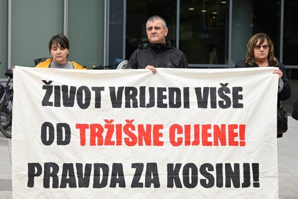 Prosvjed Kosinjana protiv hidroelektrane