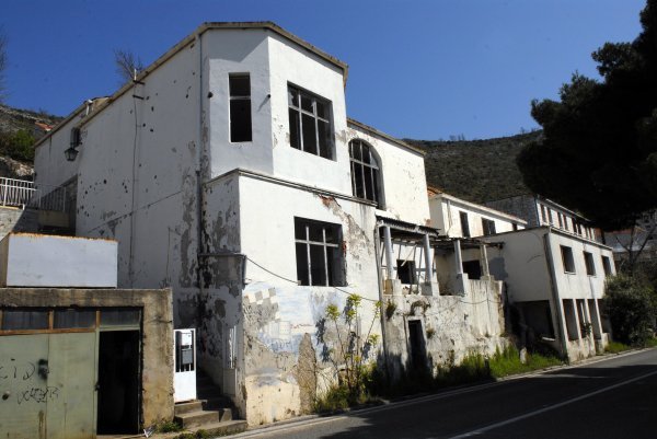 Odmaralište Crvenog križa BiH u Lozici