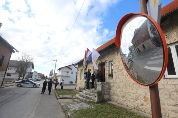 Predsjednik Republike Hrvatske Zoran Milanović posjetio Kuću kosaca