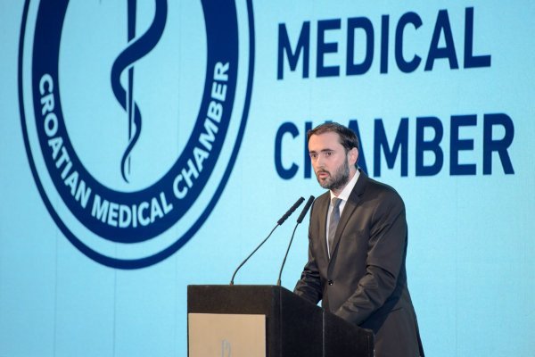 Krešimir Luetić