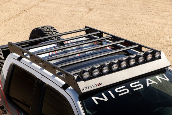 Nissan NISMO Off-Road Frontier V8 koncept pick-up