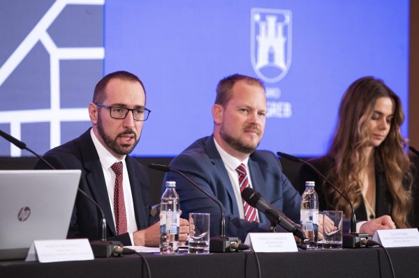 Predstavljanje Adventa