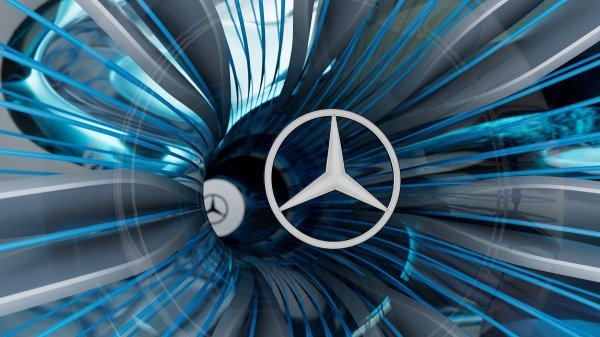 Mercedes-Benz Project SMNR, virtualni izložbeni automobil za obožavatelje League of Legends