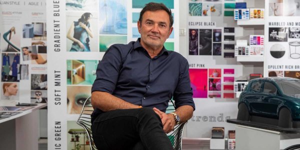 Jean-Pierre Ploué, glavni direktor dizajna Stellantisa je zaslužio nagradu DESIGNBEST 2023.