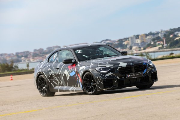 ///M Mixed Reality iskustvo vožnje na Web Summitu 2022. u Lisabonu u modelu BMW M2
