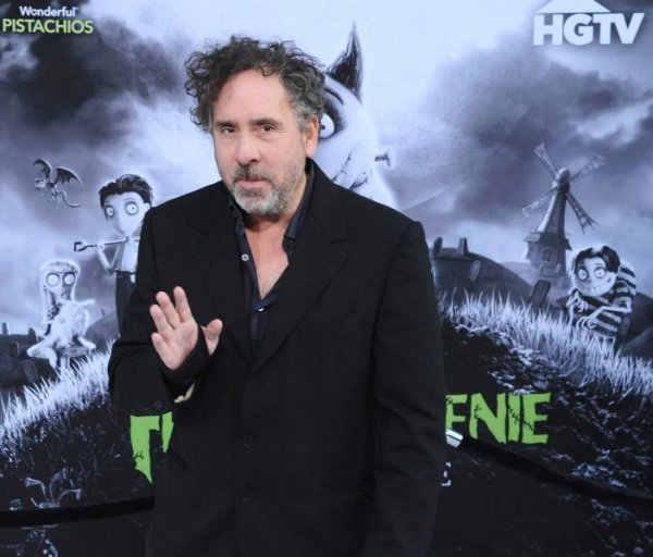 Tim Burton režira Disneyjev film 'Dumbo', u kojem glumi i Eva Green 