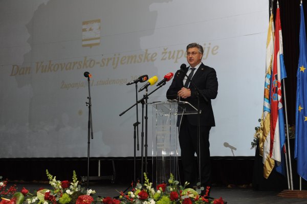 Plenković u posjetu Vukovarsko-srijemskoj županiji