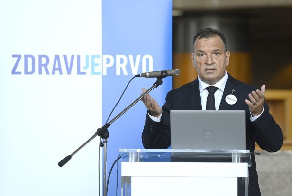 Beroš sa suradnicima predstavio korake u reformi zdravstva