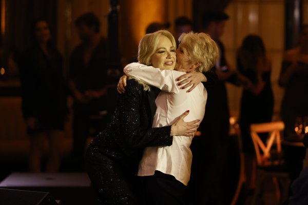 Jelena Rozga s roditeljima